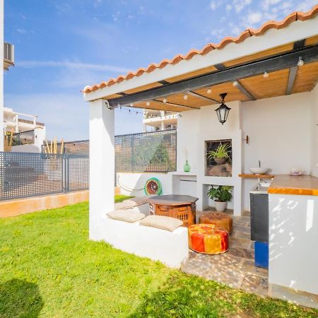 Cubo'S Hostal William'S Sunny 5 With Breakfast Торре-де-Бенаґальбон Екстер'єр фото