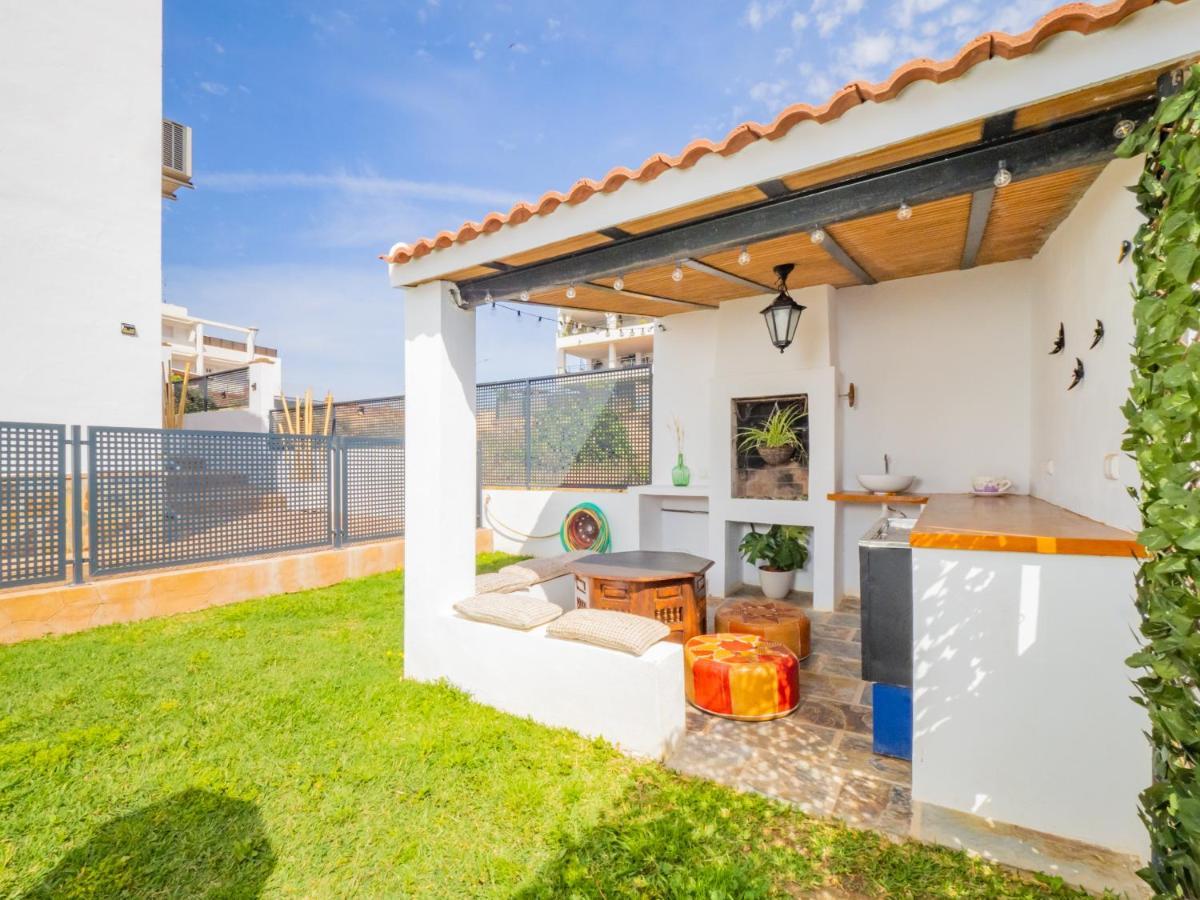 Cubo'S Hostal William'S Sunny 5 With Breakfast Торре-де-Бенаґальбон Екстер'єр фото
