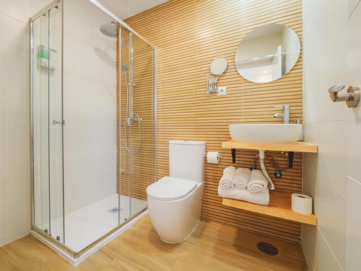 Cubo'S Hostal William'S Sunny 5 With Breakfast Торре-де-Бенаґальбон Екстер'єр фото
