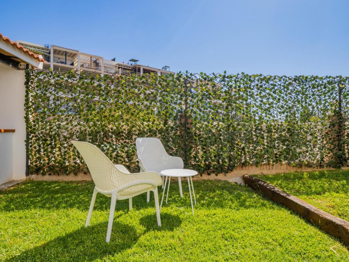 Cubo'S Hostal William'S Sunny 5 With Breakfast Торре-де-Бенаґальбон Екстер'єр фото